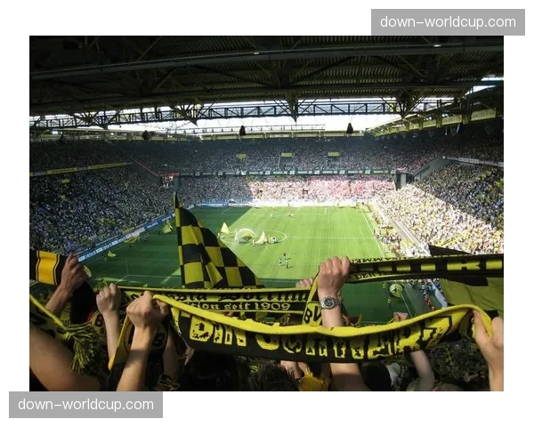 多特蒙德俱乐部博物馆举办“威斯特法伦之夜”特展，回顾经典欧战